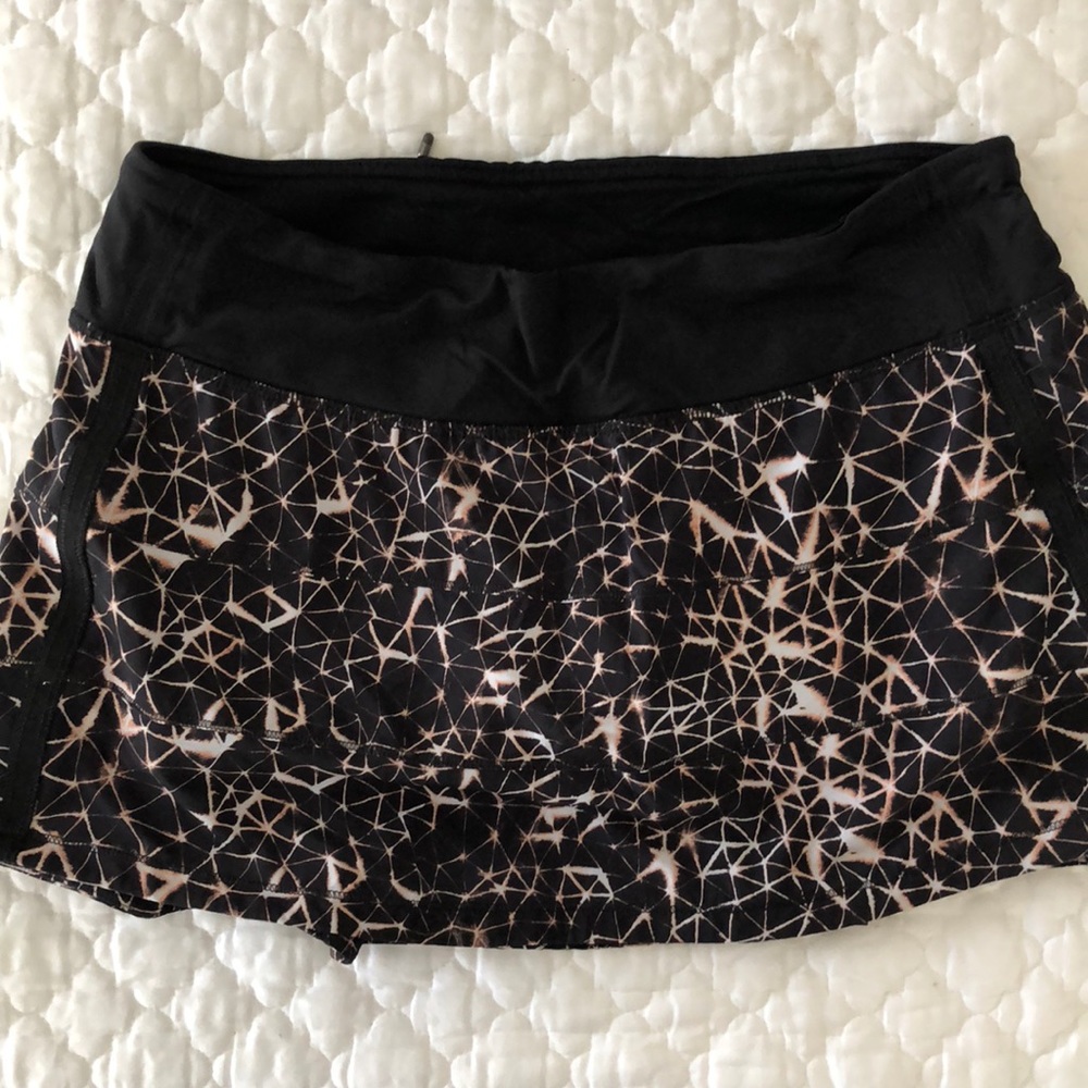 Lululemon pleated skirt
